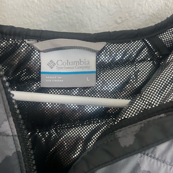 Columbia Sportswear camo jacket, unisex, size L - Picture 3 of 3